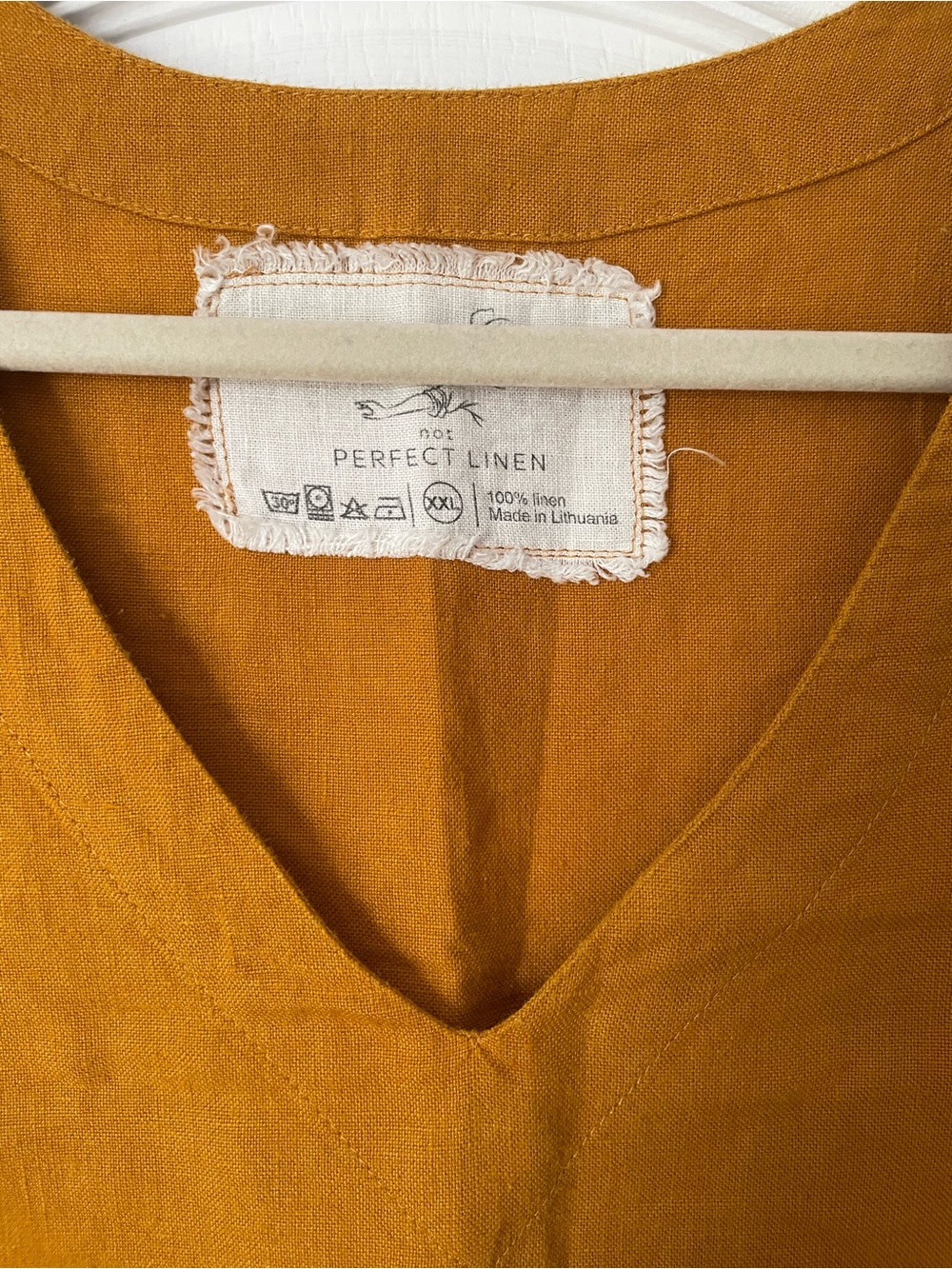 notPERFECTLINEN V-Neck Sleeveless Tunic Top - Saffron yellow - Picture 2 of 4